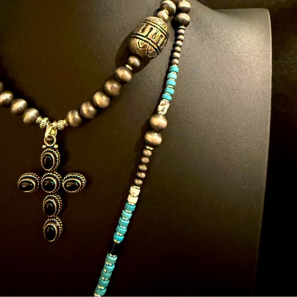 Southwestern Turquoise Sterling Silver Black Onyx Cross Navajo Pearls Necklace - Picture 4 of 8